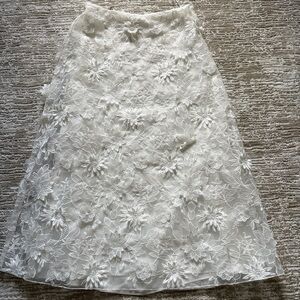 Zara White Floral Lace Midi Skirt